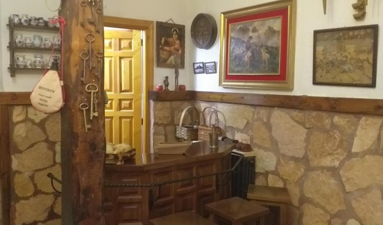 Boteros Casa Rural Ayllón Esterno foto